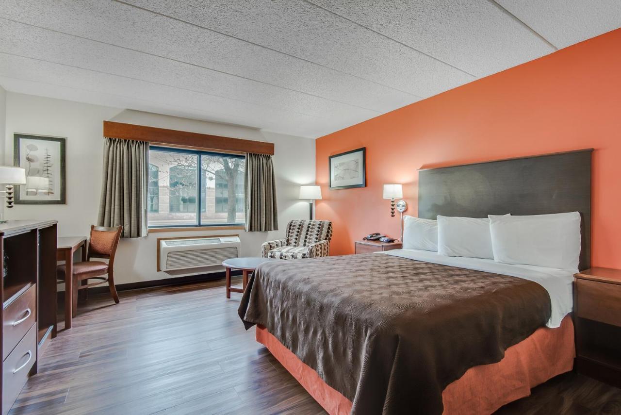 Americinn By Wyndham Coon Rapids Kültér fotó