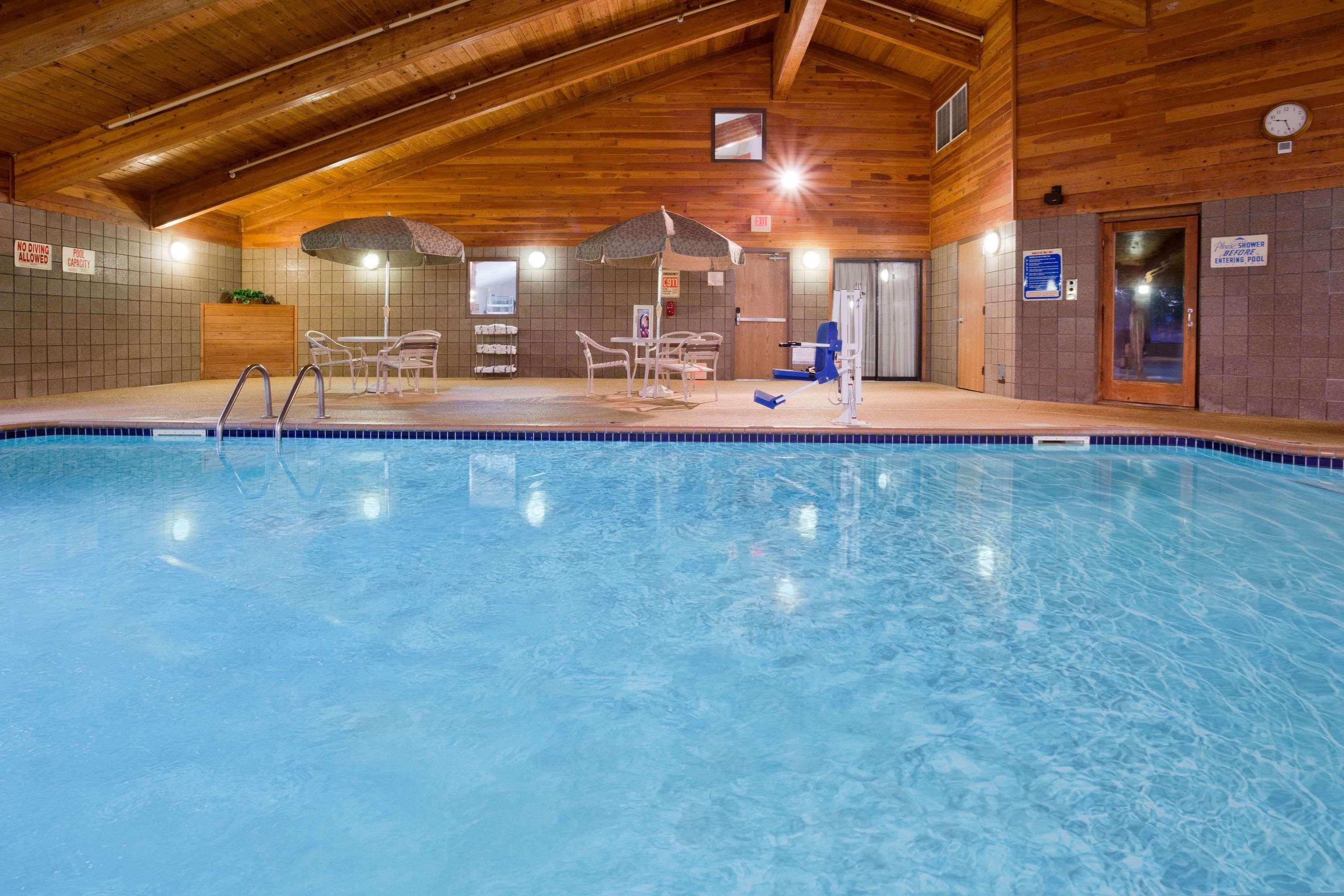 Americinn By Wyndham Coon Rapids Kültér fotó